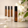 Load image into Gallery viewer, Perfume Oil – Jasmine Blanc
